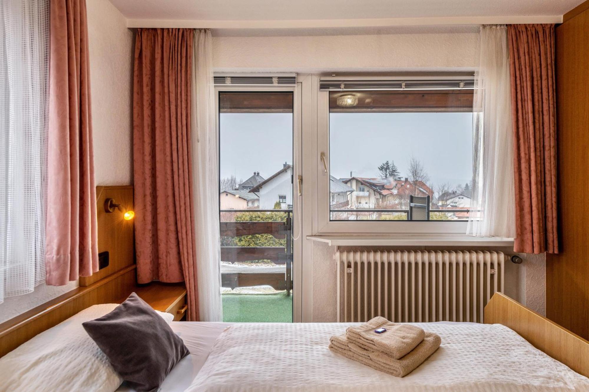 Gästehaus und Ferienwohnungen Kunkelmann Höchenschwand Exterior foto